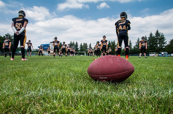 Hydration tips for football practice in the heat