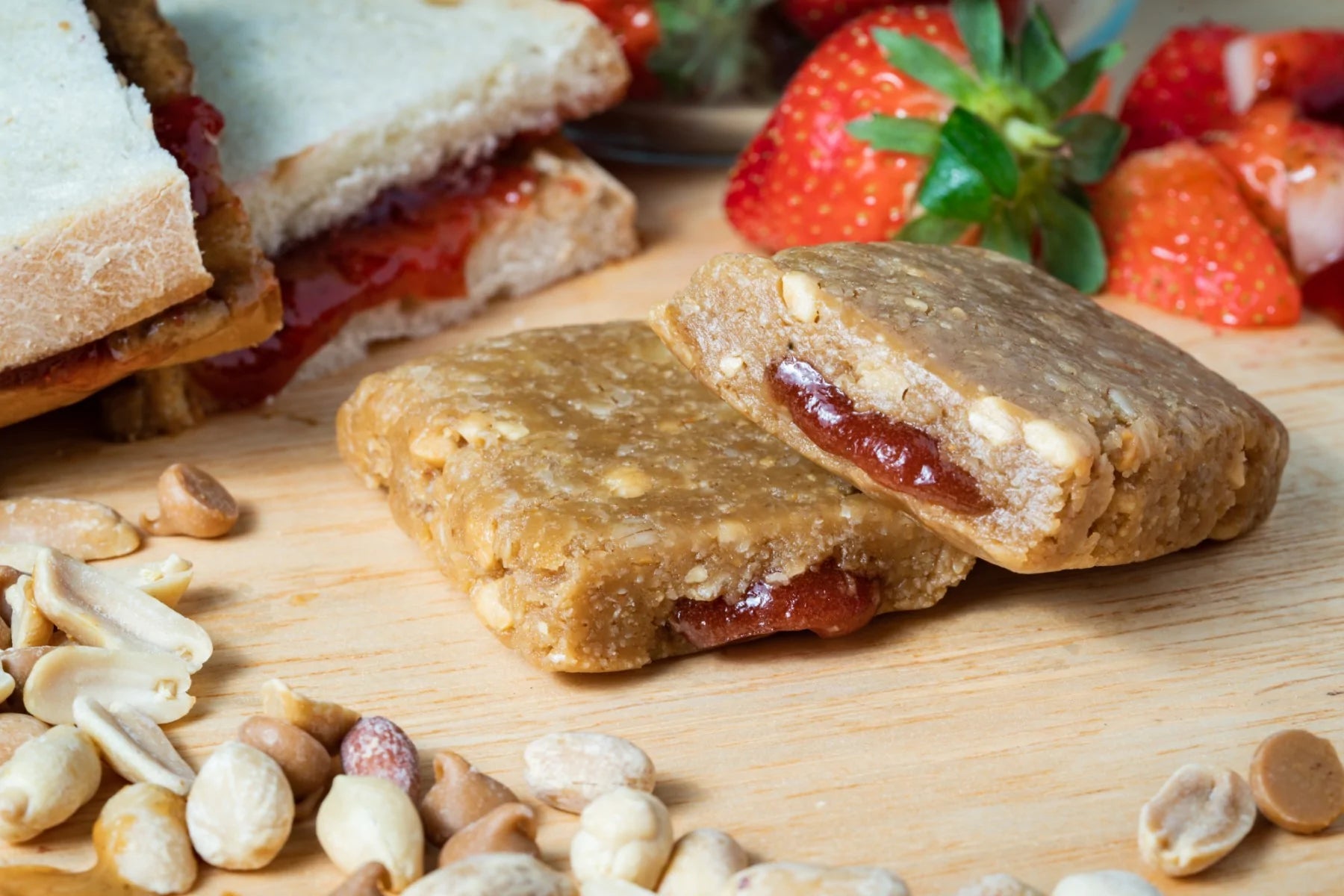 Bonk Breaker Peanut Butter and Jelly Real Food Energy Bar close up